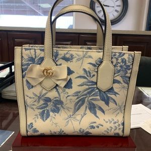 Authentic Gucci Handbag